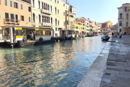 Residenza Ponte Degli Scalzi เวนิส ภายนอก รูปภาพ